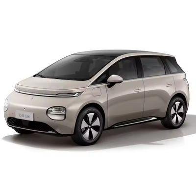 Ein guter Preis. Max. Geschwindigkeit 150km/h Wuling Baojun Cloud Elektroautos mit 460km Reichweite und Lithium-Eisen-Phosphat-Batterie Online