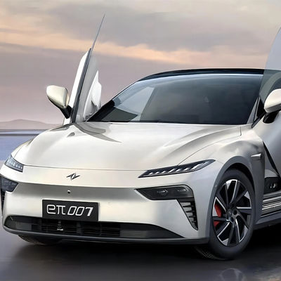 Ein guter Preis. 400 kW Langlebigkeit Modisch Dongfeng Yipai 007 Energy Hatchback Sportwagen mit 2915 mm Radstand und maximaler Geschwindigkeit von 180 km/h Online