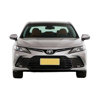 Ein guter Preis. 2024 To-yota C-amry Doppelmotor Hybrid-Elektrofahrzeug Fahrzeug Auto mit 2825 mm Radstand und maximalem Drehmoment von 221 Nm Online
