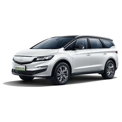 Ein guter Preis. Geely Livan Elektroauto mit CATL- oder Gotion-Technologie Batterie und 5-Türer-6-Sitzer Karosserie Struktur Online
