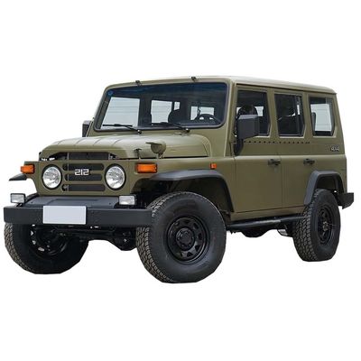 Ein guter Preis. 2024 BAW 212 T01 Classic SUV 2.0T 185kW 252Ps 8AT AWD BJ Peking 212 T01 Kompakt 4 Tür 5 Sitz SUV mit und AWD System Online