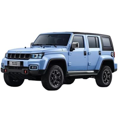 Ein guter Preis. Bj40 Großer SUV 2.0T 163PS 120kw 380nm Brennstoff Benzin Auto 8at Beijing Automatische LED Elektro-Leder Multi-Funktion Links Online