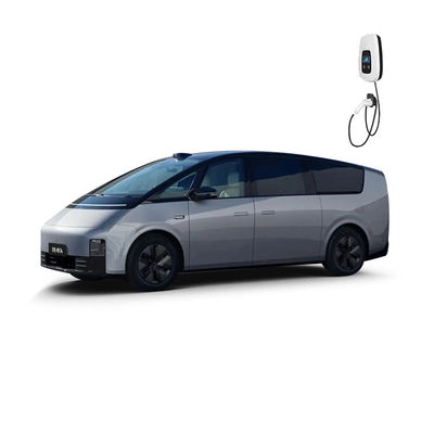 Ein guter Preis. Offizielle 0-100km/h Beschleunigungszeit s 5.5 2024 Lixiang Mega Ultra Pure 700km Elektroauto MPV 4WD 5-Tür 7-Sitzer Xiang Li Auto Mega Online