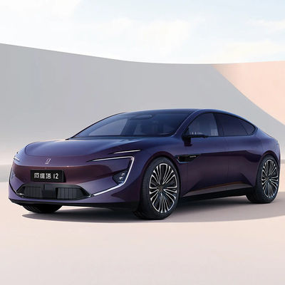 Ein guter Preis. Fuel Electric 100% Avatr 12 2024 Einzelmotor 5 Sitzplätze Limousine 700KM Reichweite Lithiumbatterie Energiefahrzeuge Changan Online