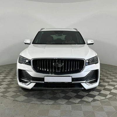 Ein guter Preis. 2023 Geely Xingyue L 4 Räder 5 Sitzplätze 2,0T Hochgeschwindigkeits-Benzin-SUV-Auto für Erwachsene Benzin-Auto Gebraucht Online