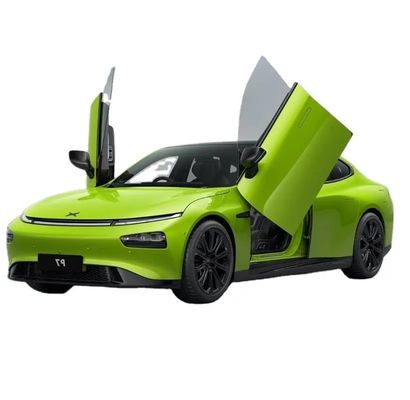 Ein guter Preis. Effizienz 12,5 kWh / 100 km 2024 XPeng P7 Elektroautos Großes Luxus-EV mit max. Geschwindigkeit von 170 km/h und Automatikgetriebe Online