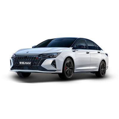 Ein guter Preis. DONGFENG AEOLUS YIXUAN MAX Mach Power 1.5T LED Kamera Leder Turbo Automatische Limousine 5 Türen und Sitze mit manuellem Getriebe Online