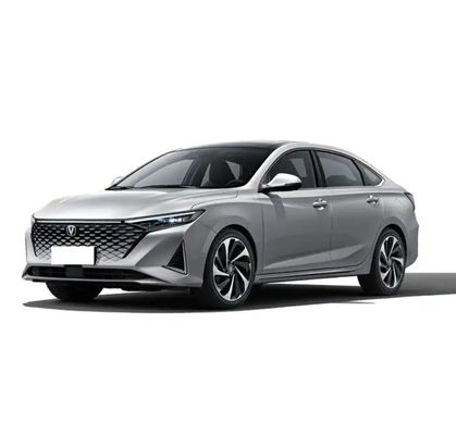 Ein guter Preis. Energiefahrzeug Changan Ruicheng Plus Raeton 1.5T Luxuslimousine mit Benzinkraftstoff und Technologie Online